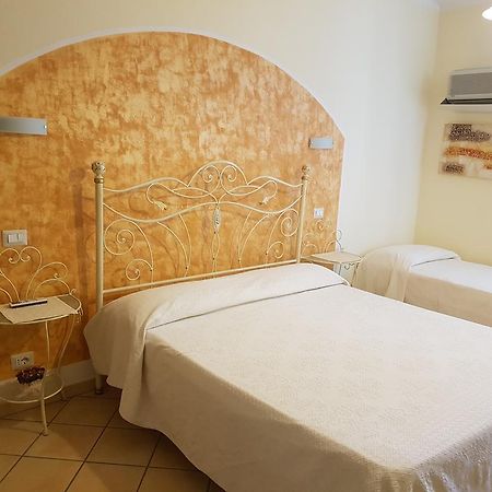 B&B Da Anna Боза Екстериор снимка